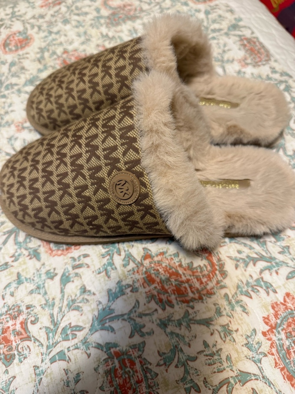 Michael Kors Tan and Brown Logo Fur-Trim Slip-On Slippers